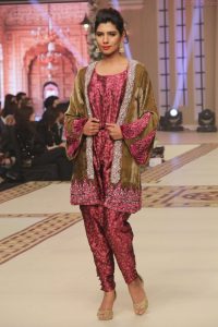 Hajra Hayat Telenor Bridal Couture Week  Collection