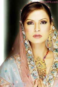 Pakistani Model Fouzia Aman