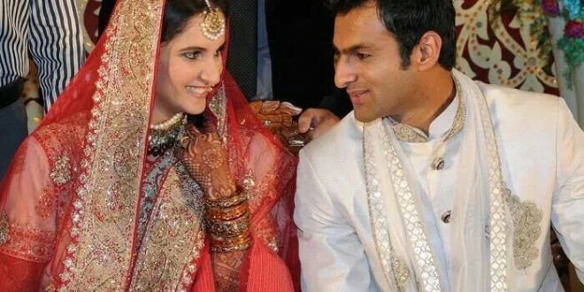 Pakistani cricket star Shoaib Malik with his wife, Indian tennis star Sania Mirza