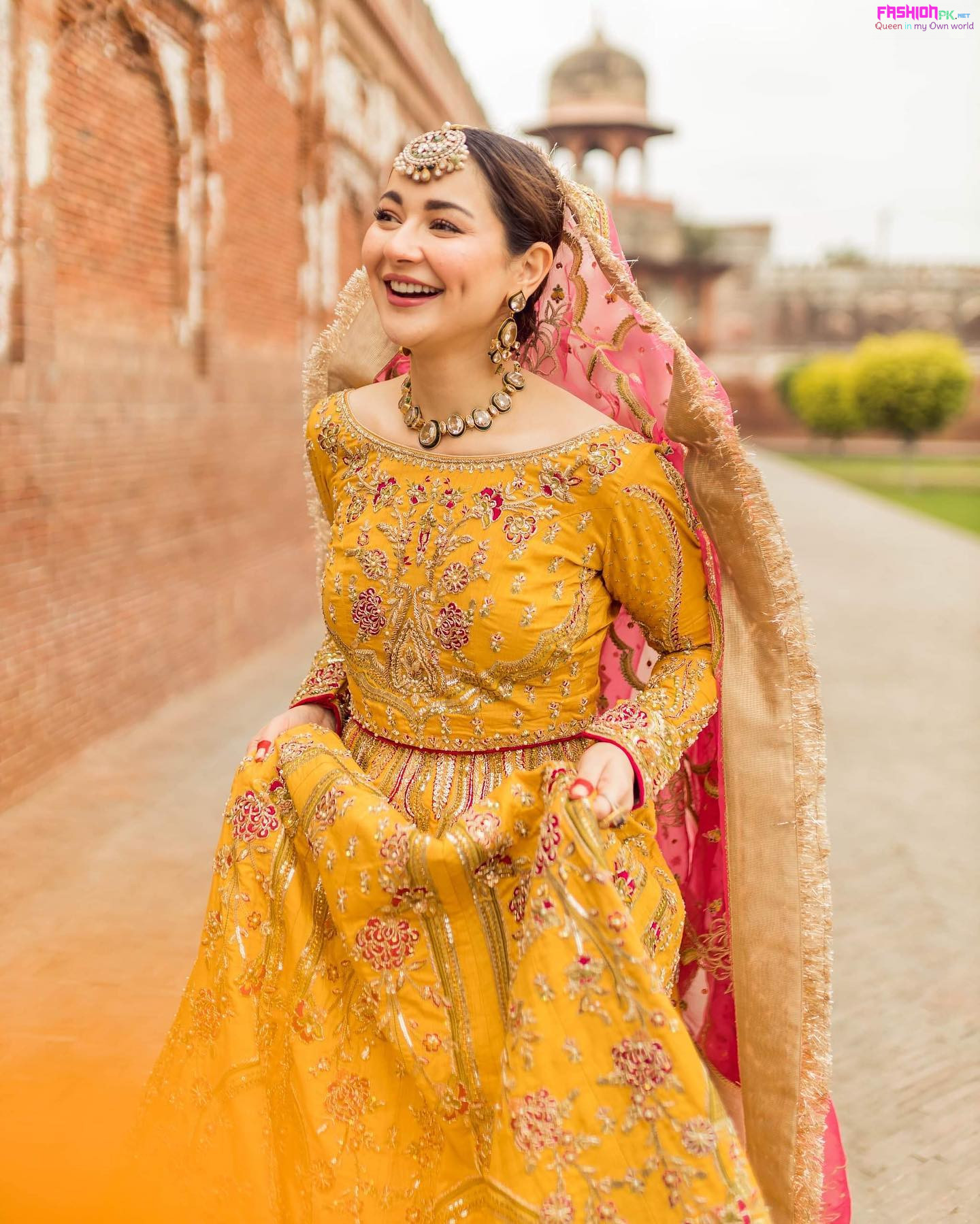 Specialty Shop Mehndi MAYON Dresses | Ranging from MAYON MEHNDI DRESSES to  Weddings | Traditional Designer Gharara Sharara Lehenga Online UK USA  Canada Australia